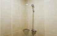 Toilet Kamar 5 Strategic & Spacious 3BR Apartment at Trillium Residence