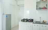 Kamar Tidur 4 Cozy and Simply 1BR Green Pramuka Apartment