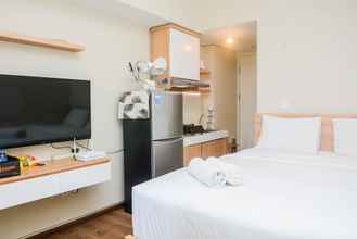 Bedroom 4 Relaxing Studio at Springlake Summarecon Bekasi Apartment