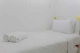 Kamar Tidur 4 Homey and Cozy 2BR Bassura City Apartment near Mall