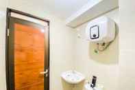 In-room Bathroom Cozy & Homey 1BR at Gateway Pasteur Apartment