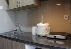 อื่นๆ 4 Tranquil Studio Apartment near UNPAD at Taman Melati Jatinangor