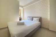 ห้องนอน Comfy & Pleasant 2BR at Sudirman Suites Apartment