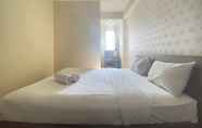 Kamar Tidur 5 Comfy & Pleasant 2BR at Sudirman Suites Apartment