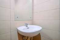 In-room Bathroom Fully Furnished with Comfortable Design Studio Apartment Margonda Residence 5