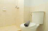 In-room Bathroom Spacious and Homey 2BR Green Central City Apartment