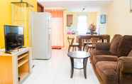 Kamar Tidur 7 Comfy and Cozy 2BR Great Western Resort Apartment