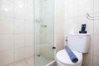 In-room Bathroom Cozy Studio Apartment at Springlake Summarecon Bekasi