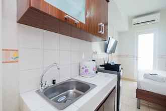 Bedroom 4 Comfortable Studio at Springlake Summarecon Bekasi Apartment