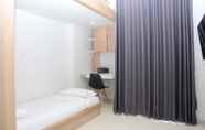 Kamar Tidur 2 Comfortable Studio at Dave Apartment