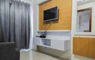 Bilik Tidur 5 Homey and Comfy 2BR at Vida View Apartment