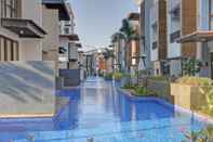 Kolam Renang Nice and Fresh 1BR at Asatti Apartment