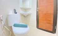 Toilet Kamar 4 Brand New Lux and Glam 1BR Gateway Pasteur Apartment