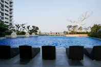 Swimming Pool Scenic Studio at West Vista Apartment Puri