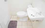 In-room Bathroom 4 Comfort with Garden View Studio Apartment M-Town Residence