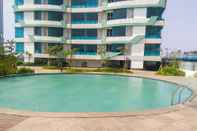 Swimming Pool Comfortable Studio Room Apartment at Grand Kamala Lagoon