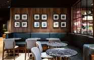 Bar, Cafe and Lounge 4 Wilde by Staycity London Paddington