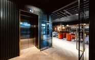 Lobby 7 Wilde by Staycity London Paddington