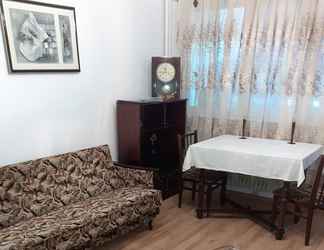 ล็อบบี้ 2 2-bedroom Apartment in Bucharest Near Town Center