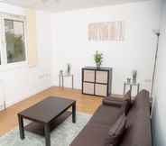 Ruang Umum 2 Shoreditch/hoxton 3 Bed Garden Flat; Parking AOR