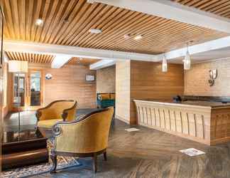 Lobi 2 Country Inn & Suites by Radisson, Sonamarg