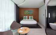 Kamar Tidur 5 Al Khoory Sky Garden Hotel