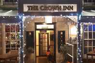 Bên ngoài Crown Inn