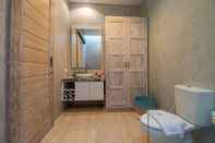 In-room Bathroom Sayang Sanur Villa VI
