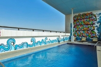 Swimming Pool Ensuite Rooms and Studios - DUBAI