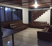 Lobby 6 Inviting 14-bed Villa in Toro Valle del Cauca