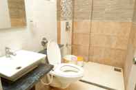 In-room Bathroom Hotel The City Palace Dwarka