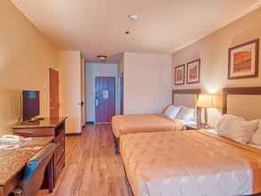 Kamar Tidur 4 Express Inn & Suites