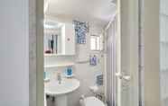 In-room Bathroom 3 Casa Alessandra Terrace Flat