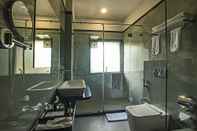 Toilet Kamar Regenta Inn Sambalpur