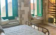 Kamar Tidur 6 Captivating House in Palmoli Sleeps 2 Plus 2