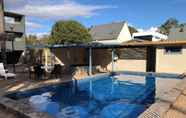 สระว่ายน้ำ 4 Econo Lodge North Adelaide