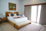 Bilik Tidur Rapuan Cili Villa by Ilys Collection