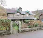 Bangunan 6 Lovely 2-bed Cottage in Blaenau Ffestiniog