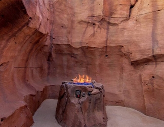 Exterior 2 Sage Creek at Moab Amazing Pool Hot tub