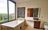 Toilet Kamar 3 Villa Himala Bali