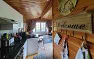 Bedroom 6 Cosy Wood Cabin in Rural Area Near National Park