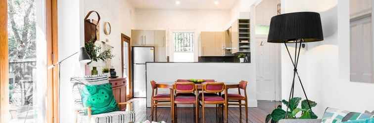 Lobby Historic 1890s House With Terraced Backyard Deck