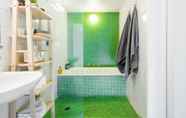 In-room Bathroom 7 Historic 1890s House With Terraced Backyard Deck