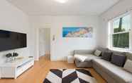 Common Space 4 Central Bondi Apartment NEW