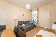 Common Space Lovely and Comfortable 3 Bed Flat Tamworth