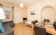 Common Space 4 Lovely and Comfortable 3 Bed Flat Tamworth