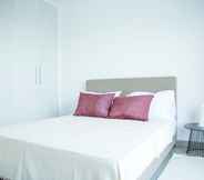 Bedroom 3 Bright apt w Breakfast 5mn From Carthage Sidibou