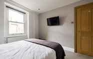 Kamar Tidur 3 Luxury Duplex Apartment in Fitzrovia