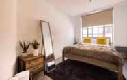 Bedroom 4 Stylish 2 Bedroom Warehouse Loft - Central Soho