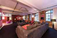 Common Space Amazingly Luxurious Loft Apartment Soho - 3 Bedrooms 2 Bath Office